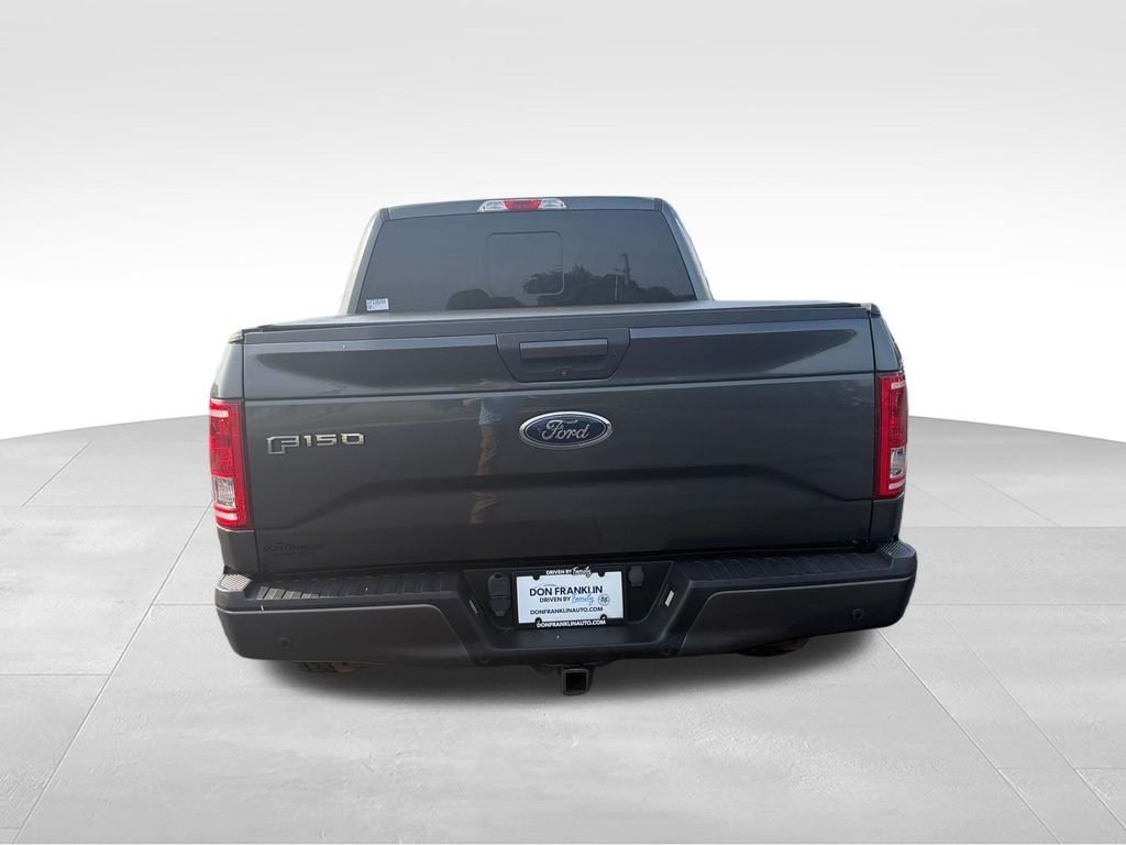 Used 2016 Gray Ford XLT image 20