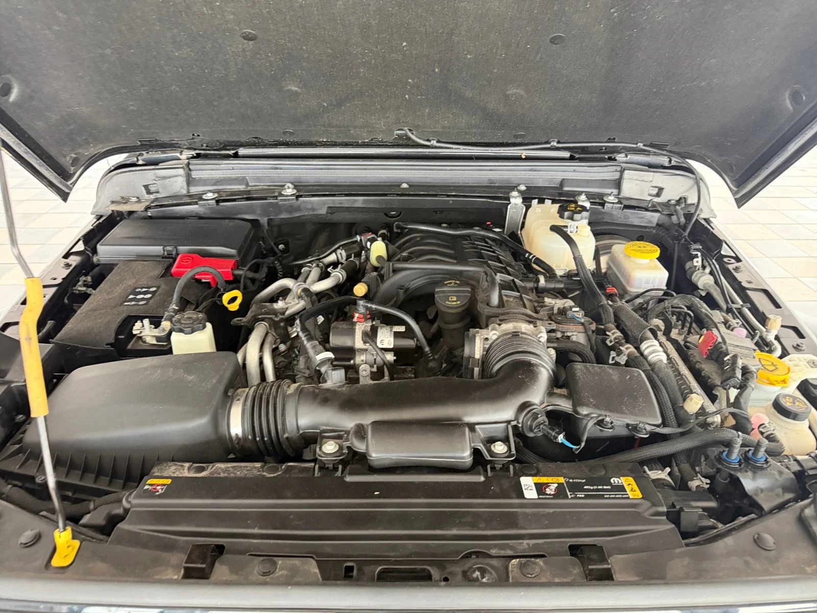 Used 2023 Black Clearcoat Jeep Sport S image 6
