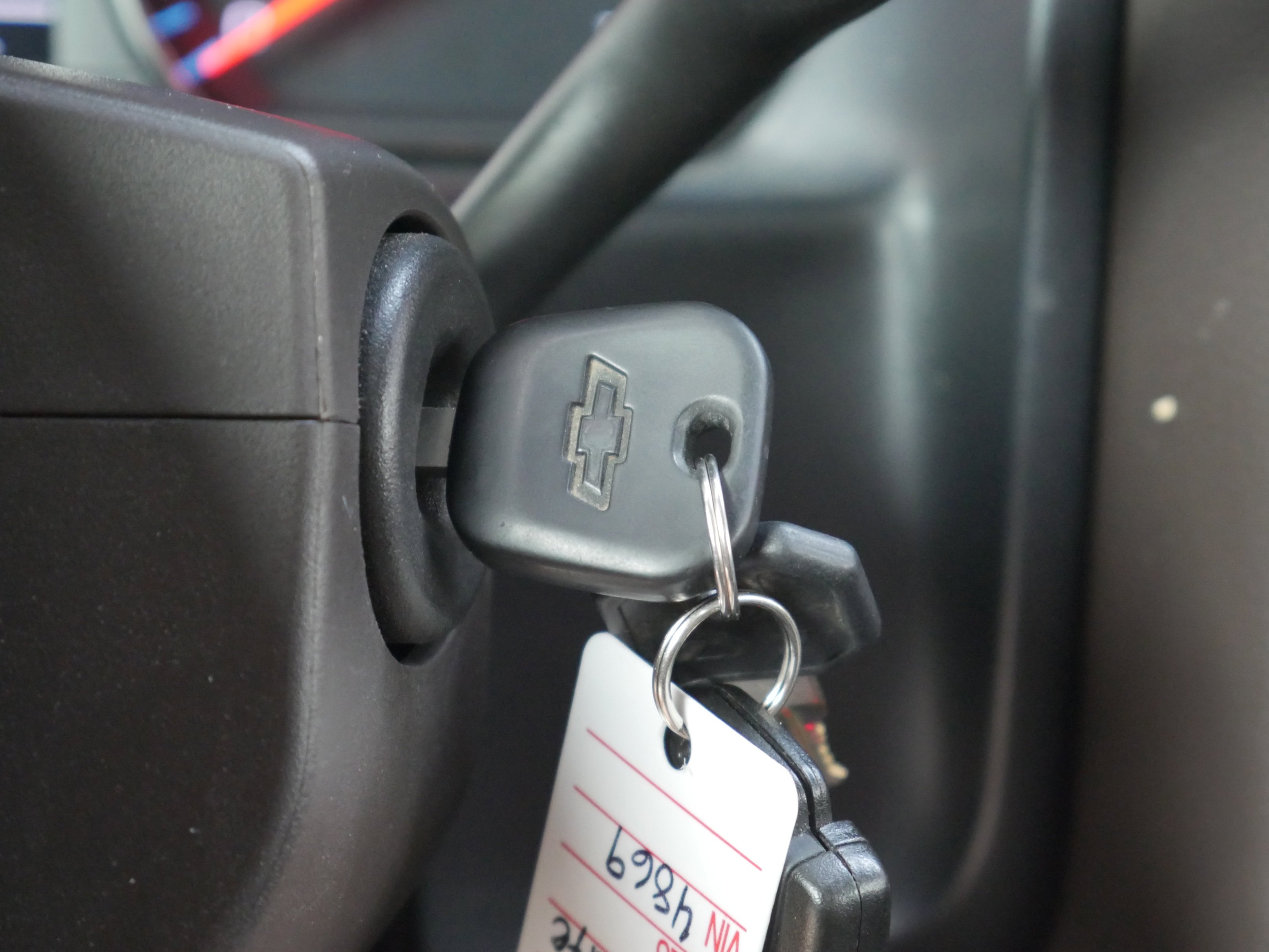 Used 2017 Summit White Chevrolet LT image 8
