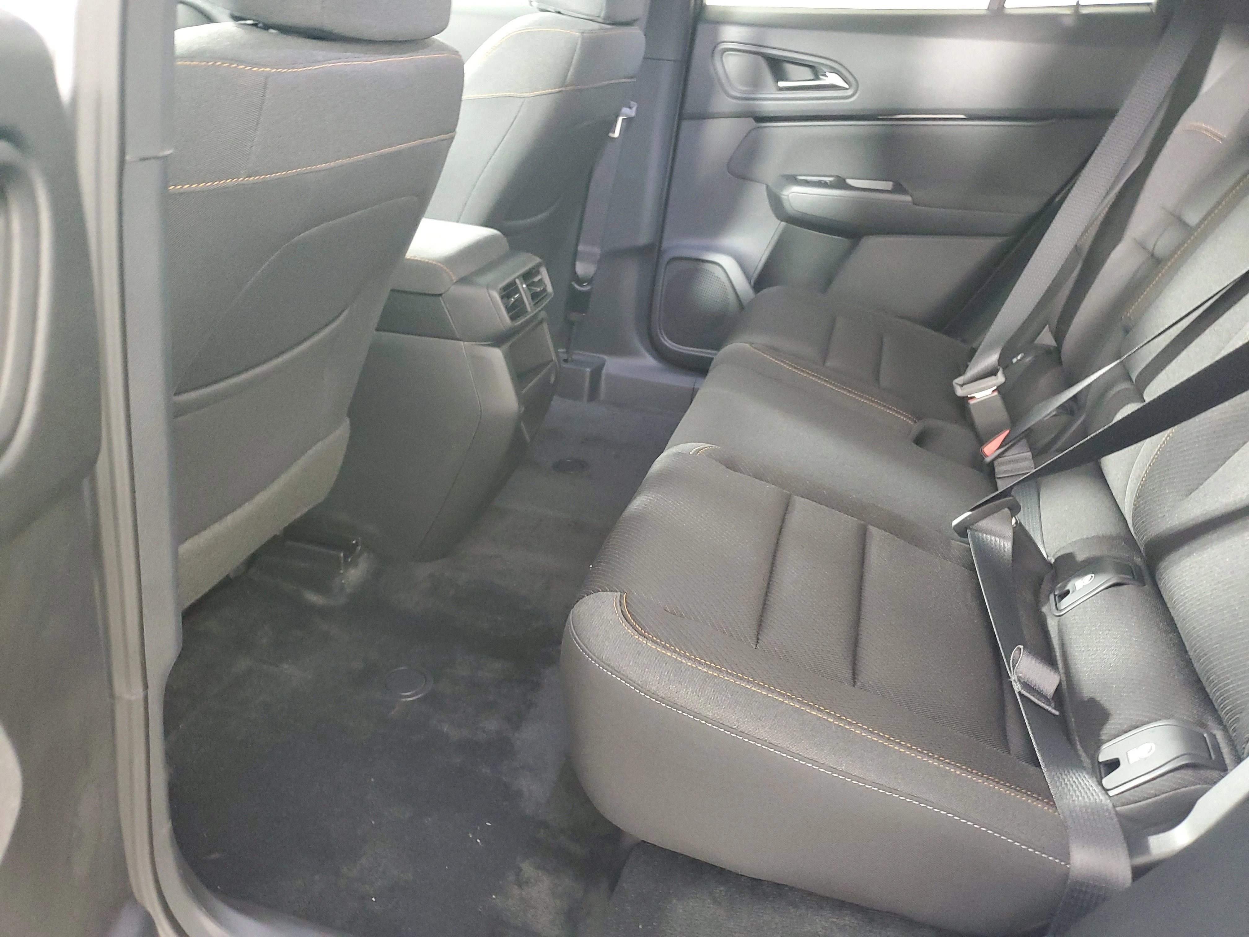 New 2026 Frostline White Pearl Honda AWD EX image 16