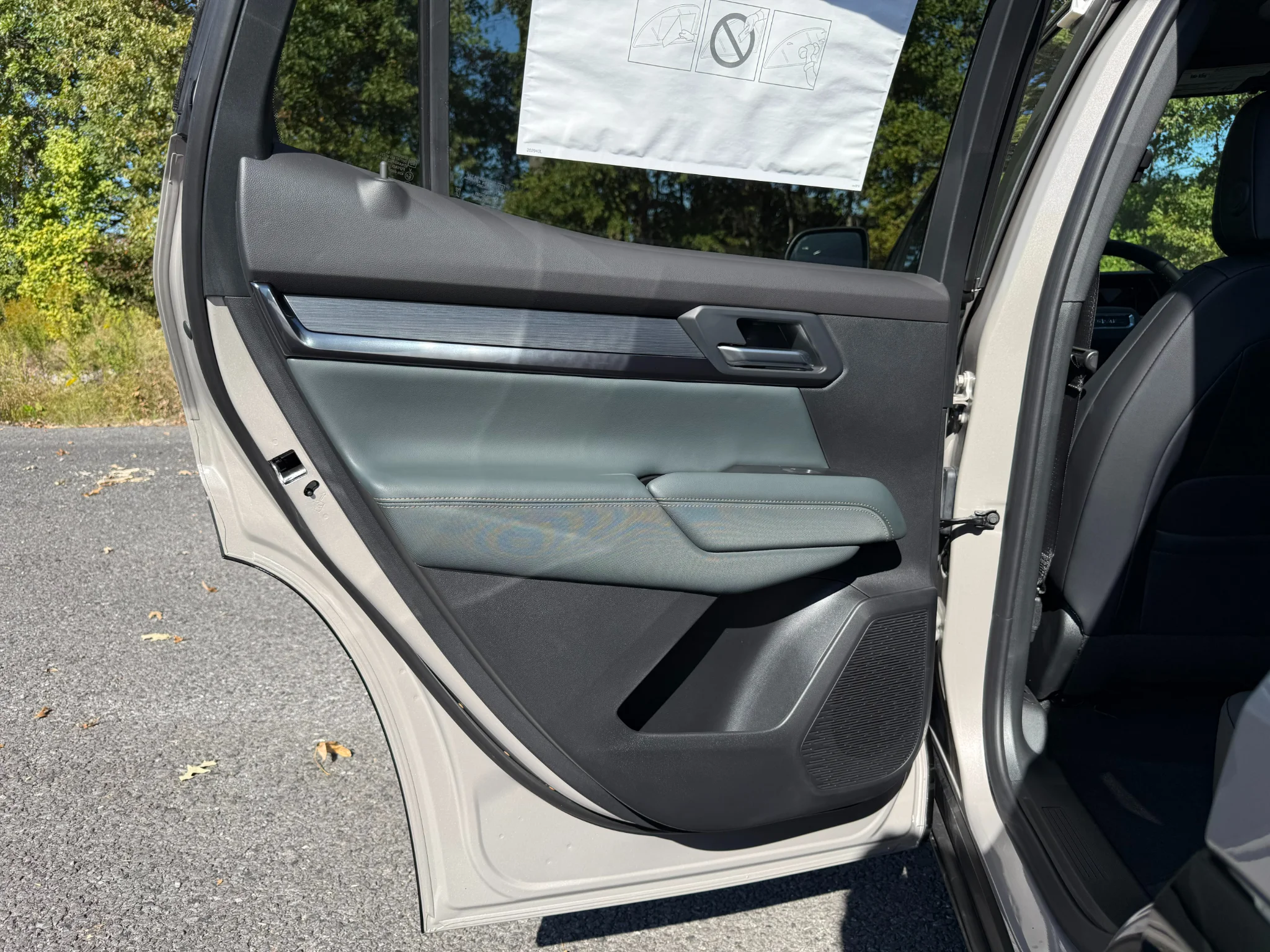 2027 GMC Terrain AT4 - Photo 25