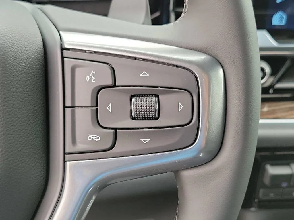 New 2026 Summit White Chevrolet LT Trail Boss image 11