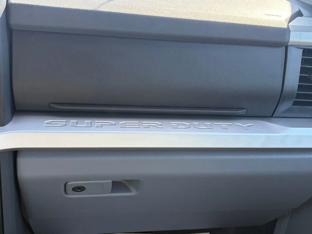 Used 2026 White Ford XL image 19