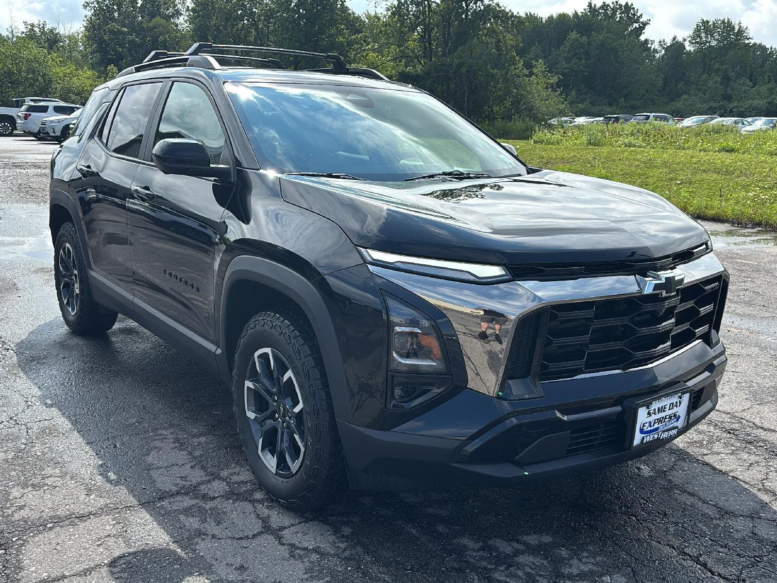 Used 2025 Mosaic Black Metallic Chevrolet ACTIV image 10