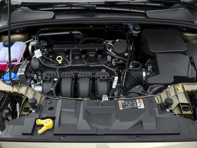 Used 2016 Shadow Black Ford SE image 13