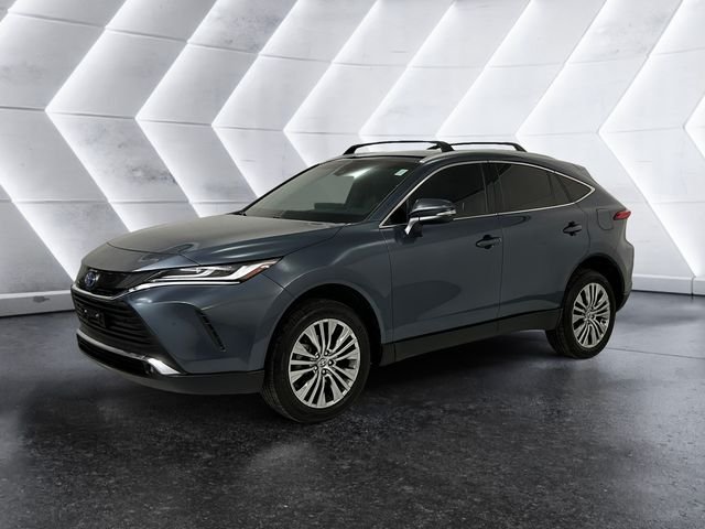 Used 2024 Gray Toyota XLE image 3
