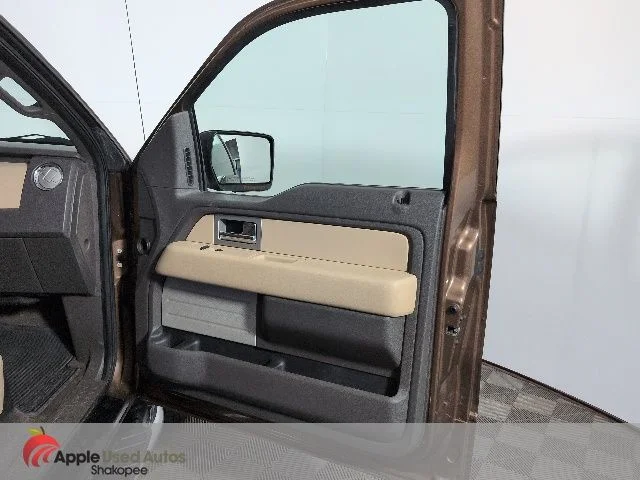 Used 2011 Gold Ford XLT image 33