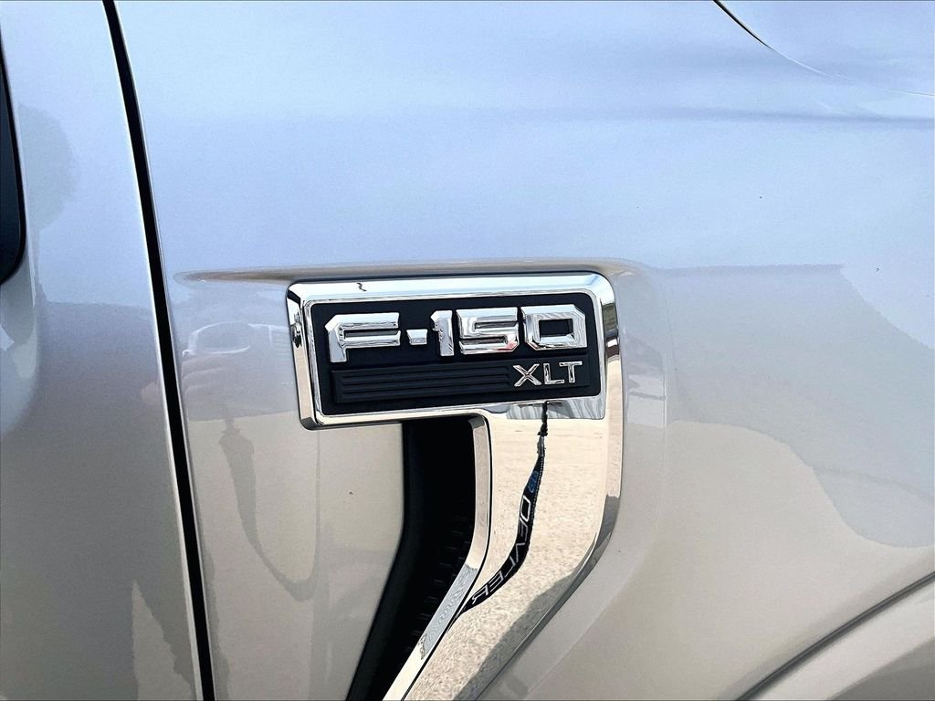 Used 2023 Silver Ford XLT image 29