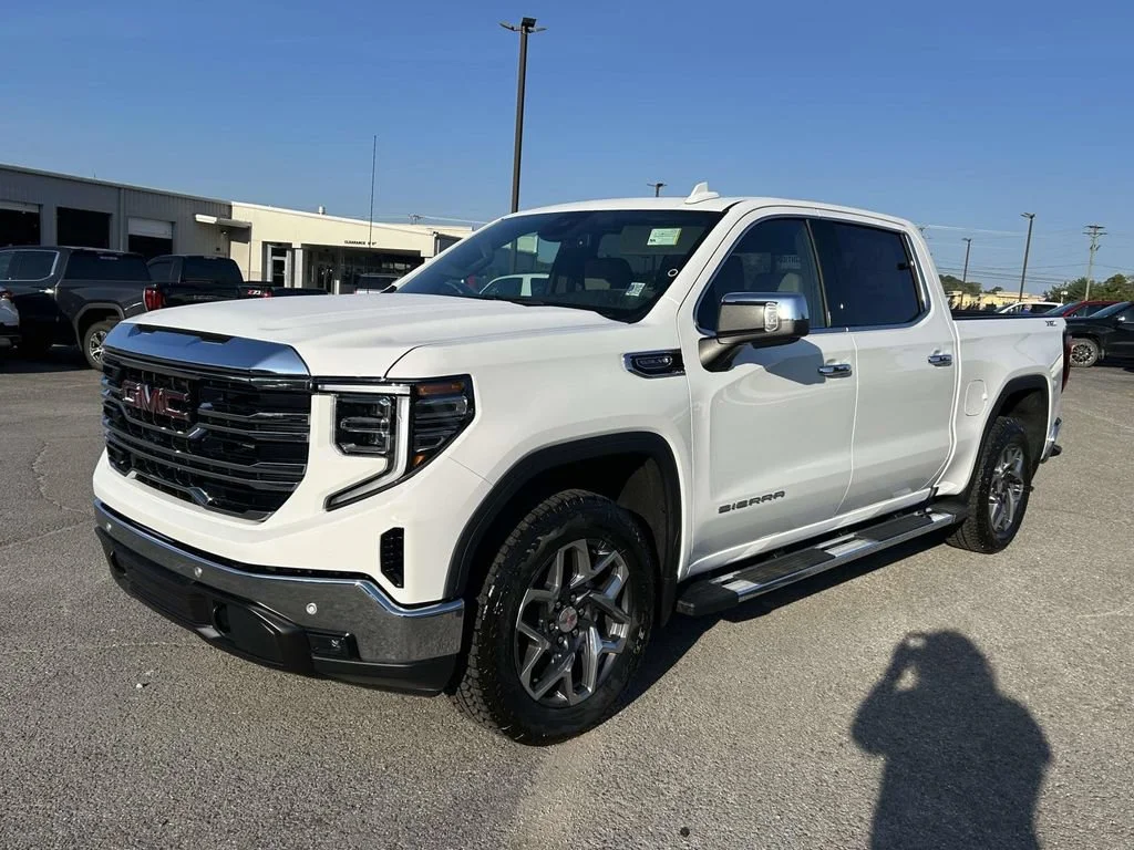 New 2026 Summit White GMC SLT image 8