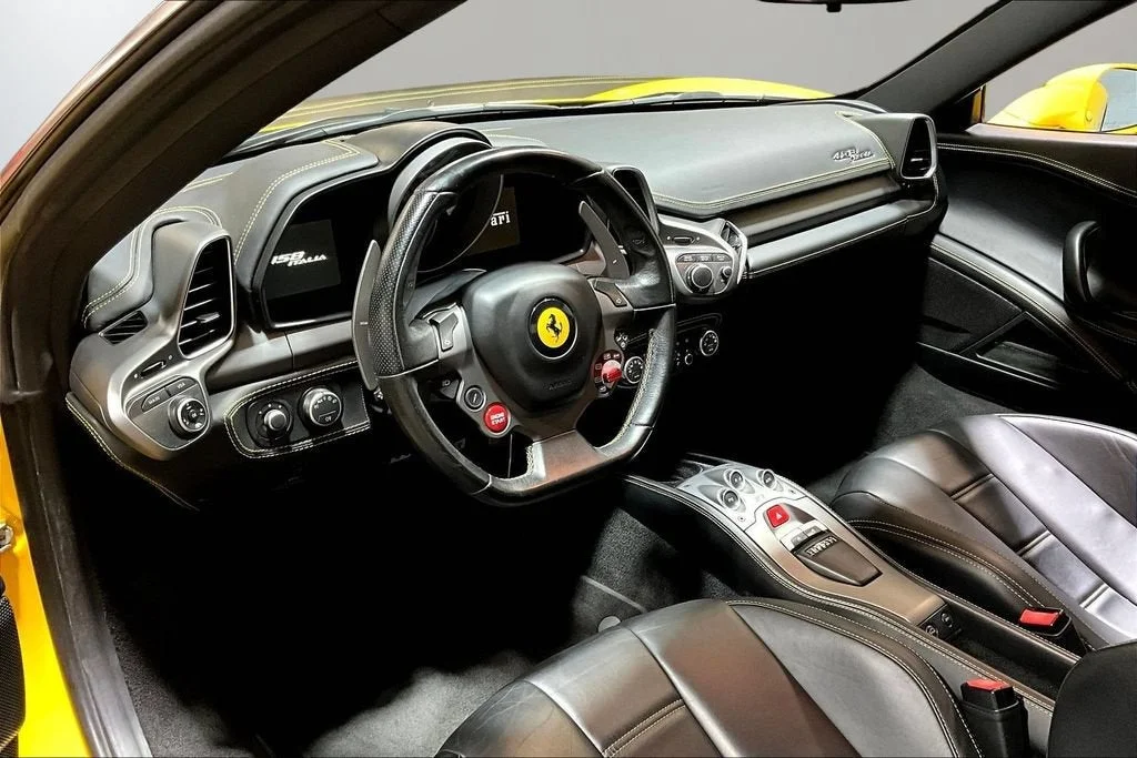 Used 2013 Giallo Modena Ferrari  image 14