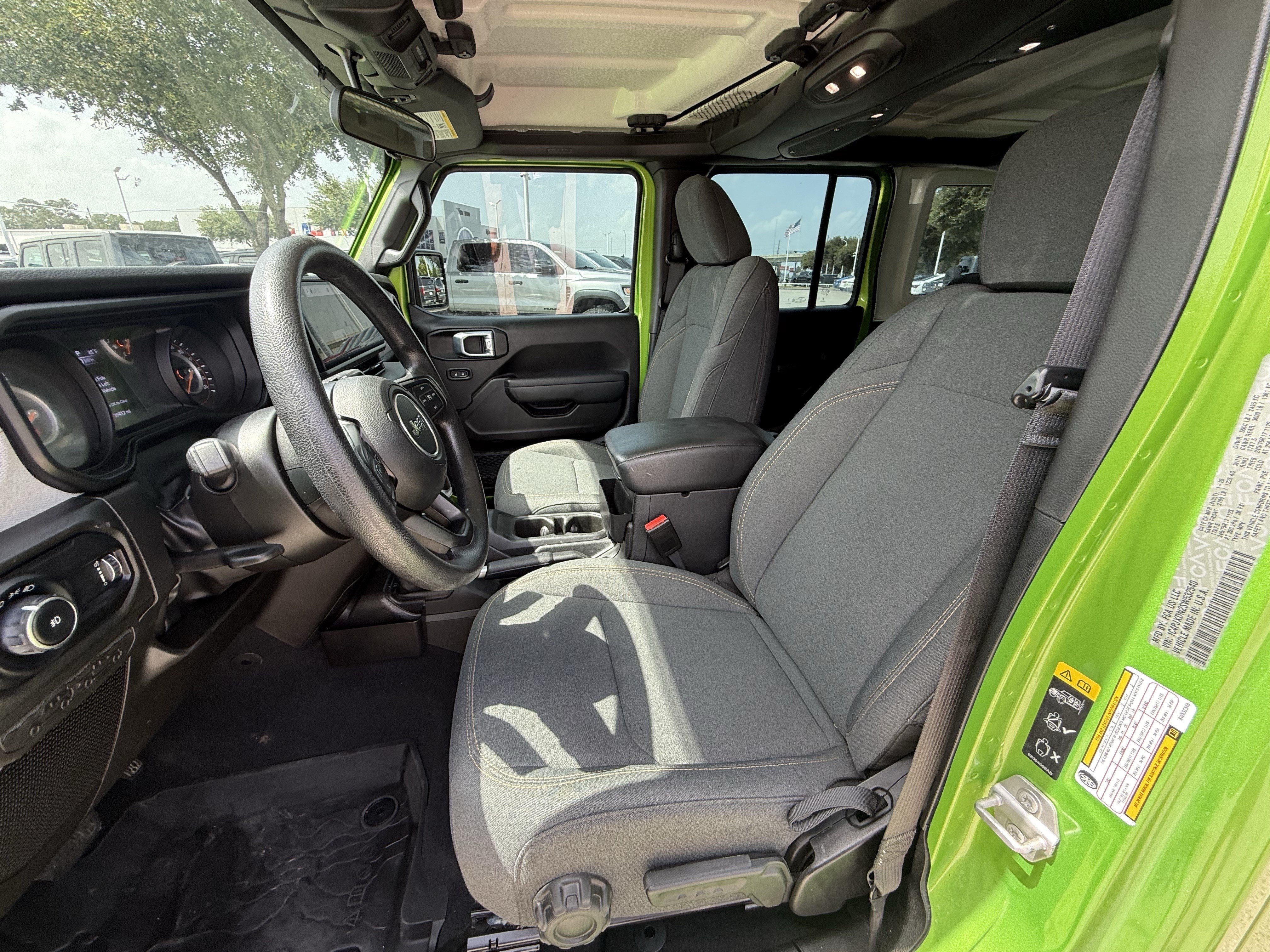 Used 2025 Mojito Clearcoat Jeep Sport image 26