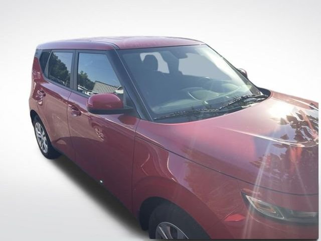 2022 Kia Soul 2.0L LX IVT's photo