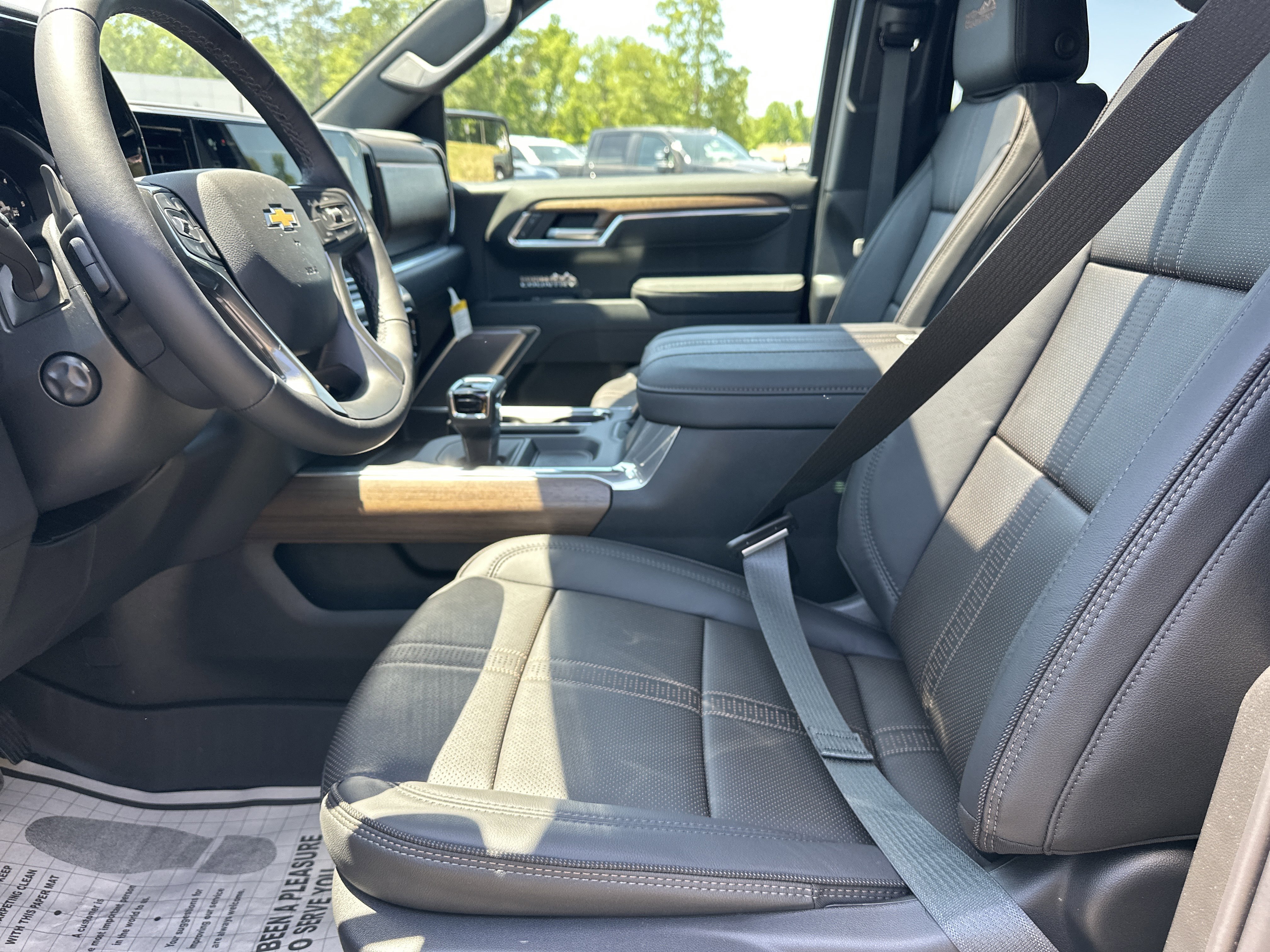 2026 Chevrolet Silverado 1500 High Country - Photo 10