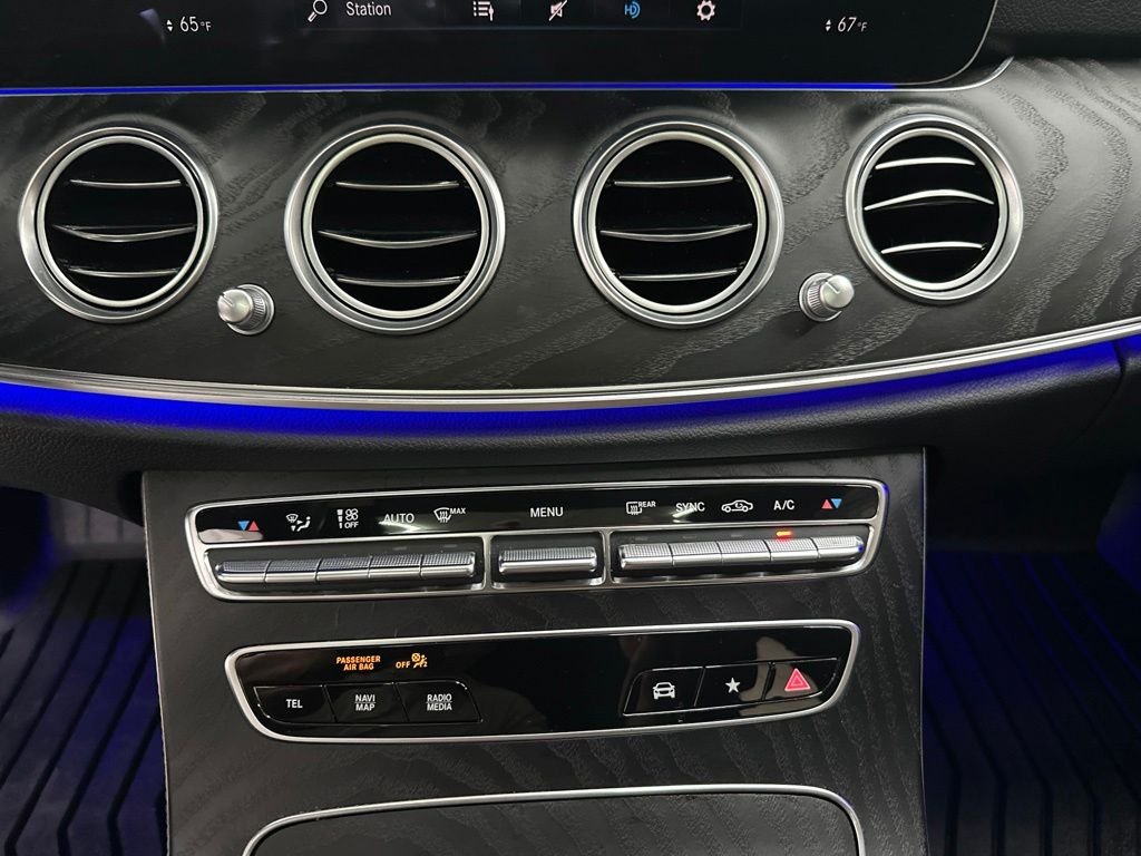 Used 2022 Black Mercedes-Benz E 350 image 21