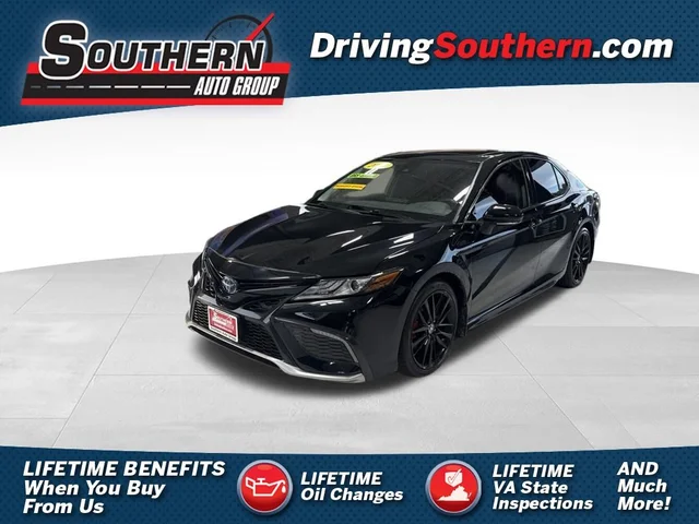 2022 Toyota Camry Hybrid XSE