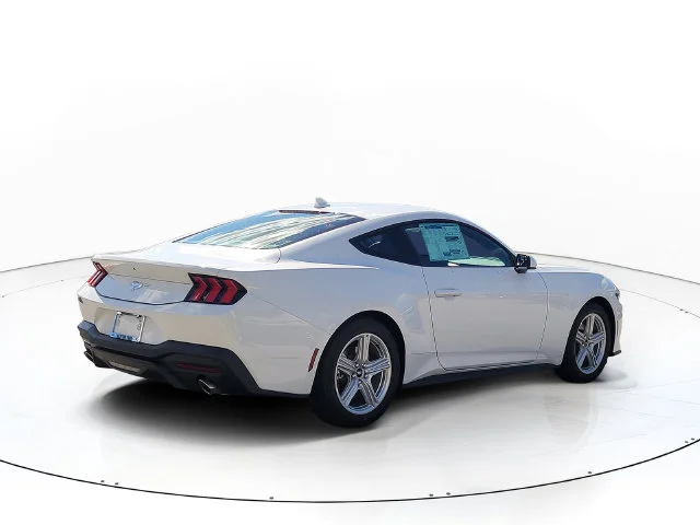 New 2026 Oxford White Ford EcoBoost Premium image 5