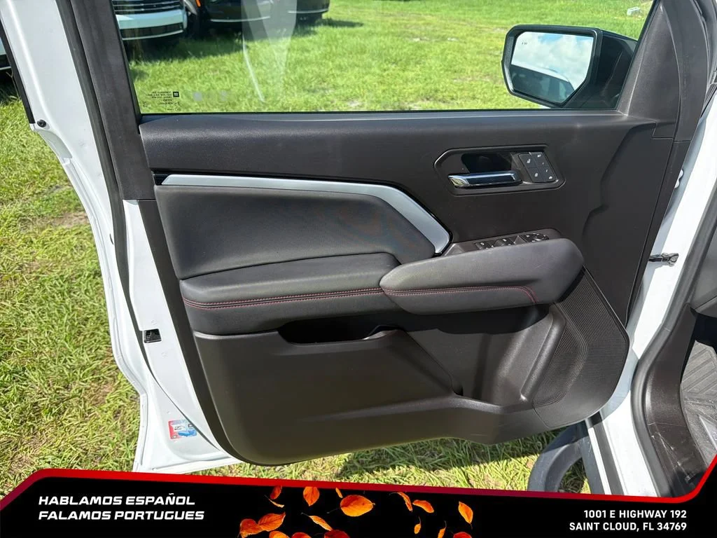 Used 2023 SUMMIT WHITE Chevrolet 4WD Z71 image 12