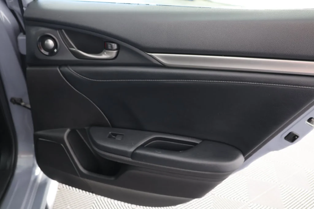 Used 2020  Honda Sport Touring image 28