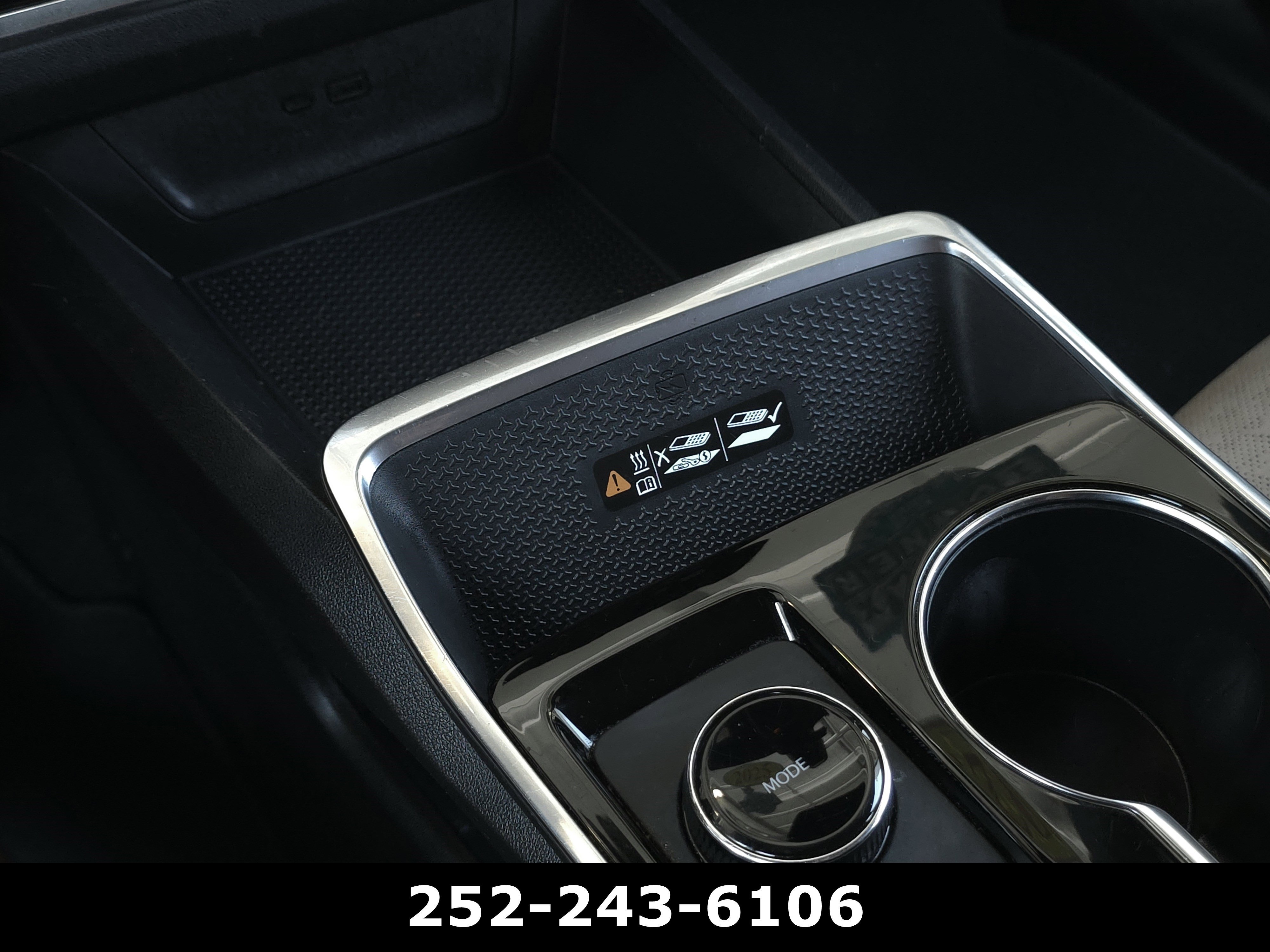 Used 2025 Sterling Gray Metallic Chevrolet FWD ACTIV image 15