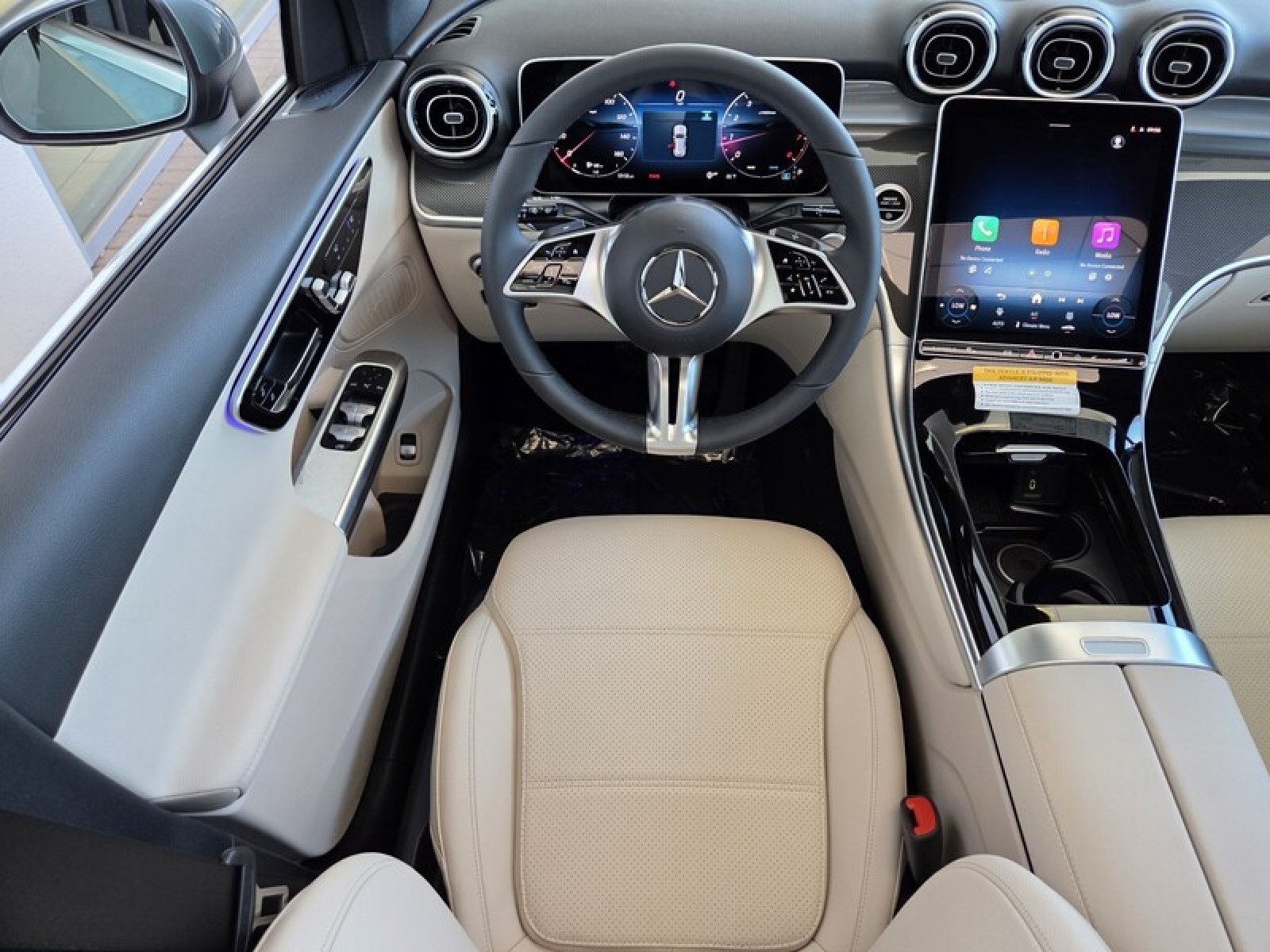 New 2026 Verde Silver Metallic Mercedes-Benz GLC 300 SUV image 14