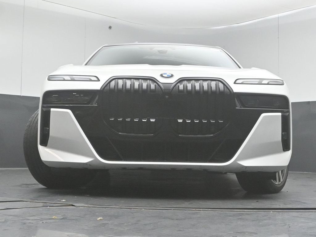 2023 BMW 760I - Image 36