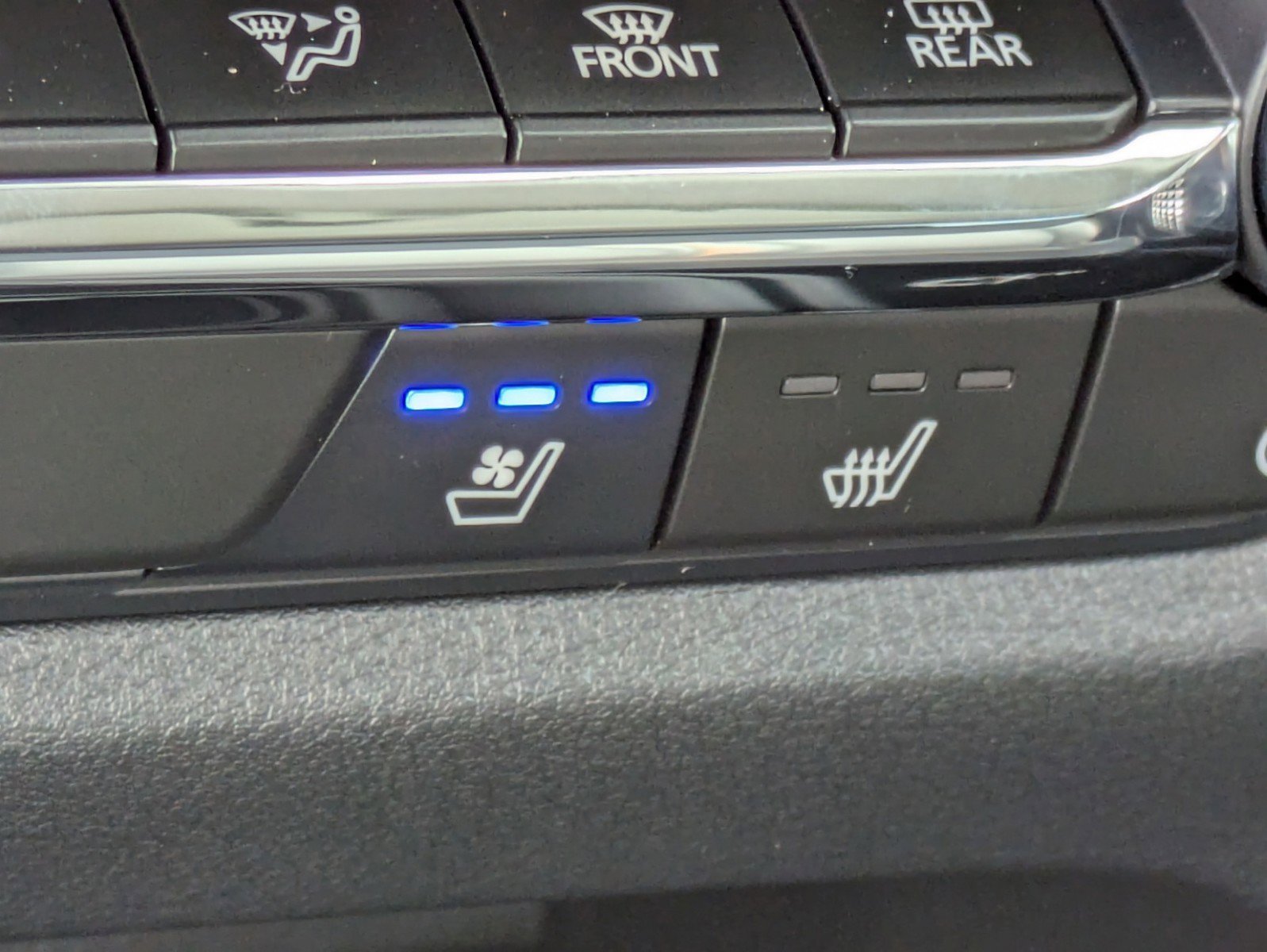 2025 Mazda CX-50 Premium Plus - Photo 25