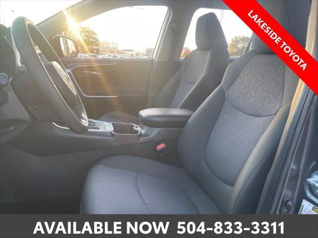Certified Used 2025 MAGNETIC GRAY MET. Toyota  image 28