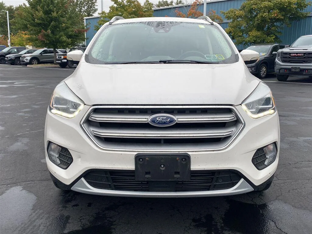Used 2017 White Platinum Tri-Coat Metallic Ford Titanium image 5