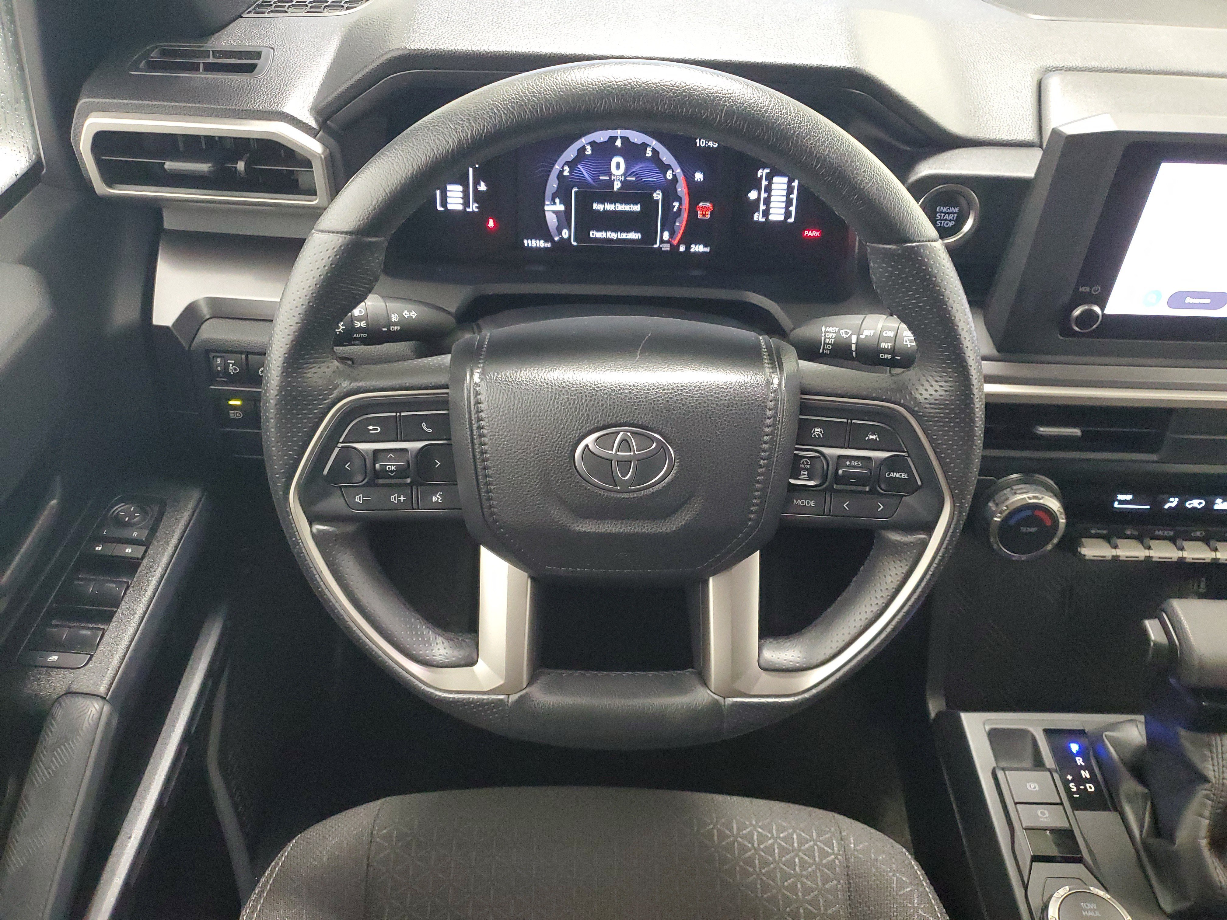 Used 2025 White Toyota SR5 image 15