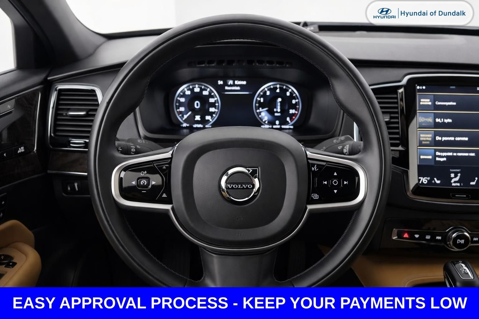 Used 2018 Blue Volvo T6 Momentum image 10