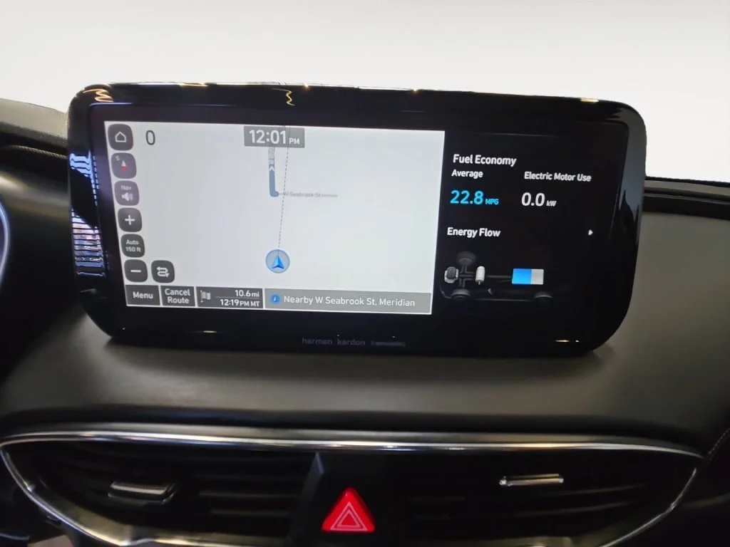 Used 2023 Gray Hyundai SEL Premium image 21