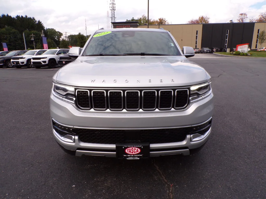 Used 2022 Silver Jeep Series II image 3