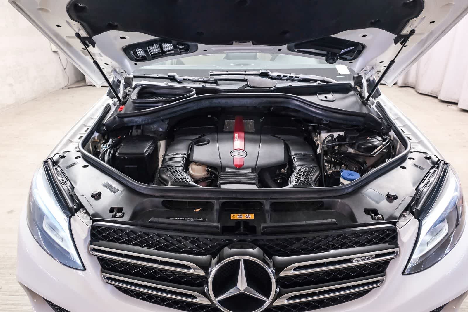 Used 2018 Polar White Mercedes-Benz AMG® GLE 43 image 32