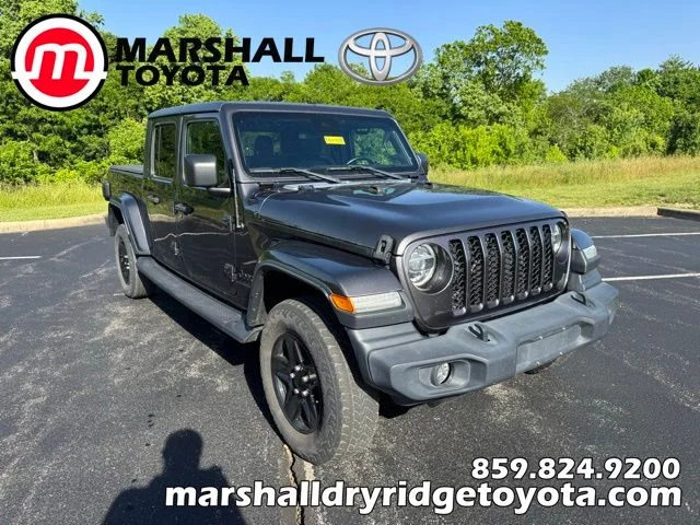 2021 Jeep Gladiator Sport S's photo