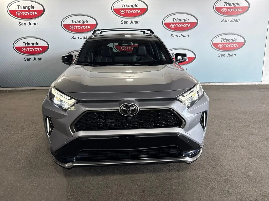 Used 2025 Silver Toyota XSE image 2