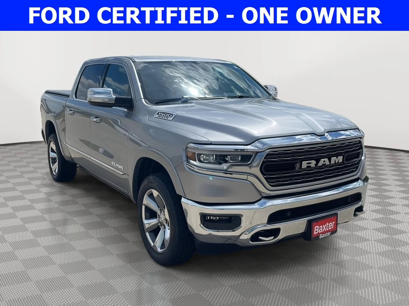 2019 RAM 1500 Limited 4x4 Crew Cab 5'7's photo