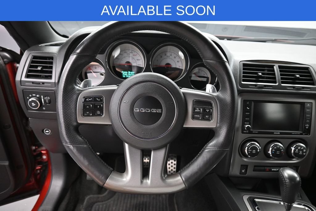 Used 2014 Red Dodge SXT image 15