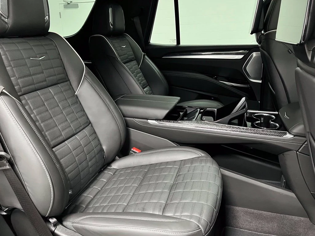 Used 2026 Green Cadillac V-Series image 60