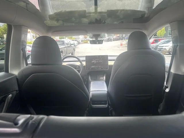 Used 2022 Black Tesla Long Range image 11