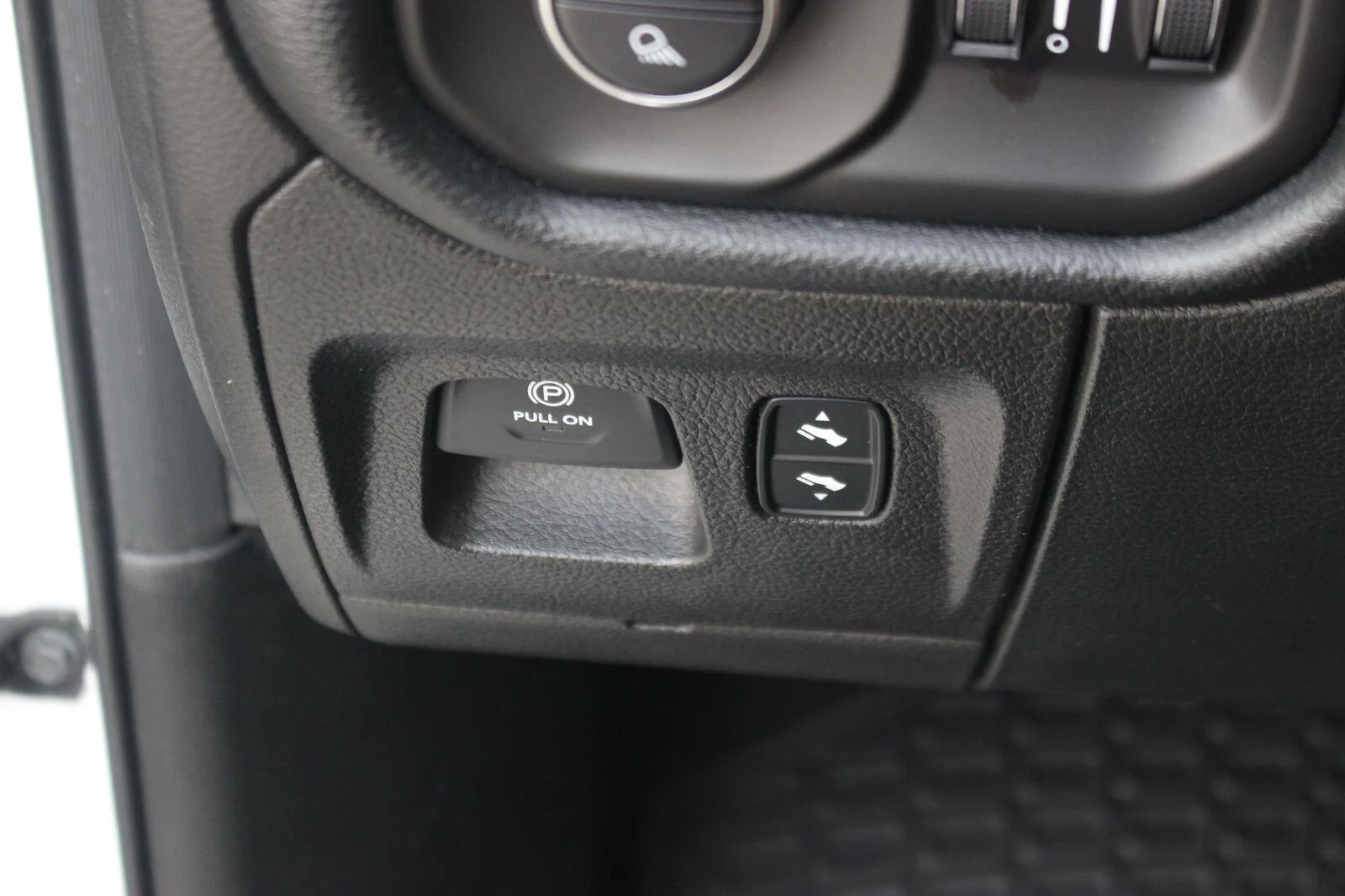 Used 2020 White Ram Laramie image 34