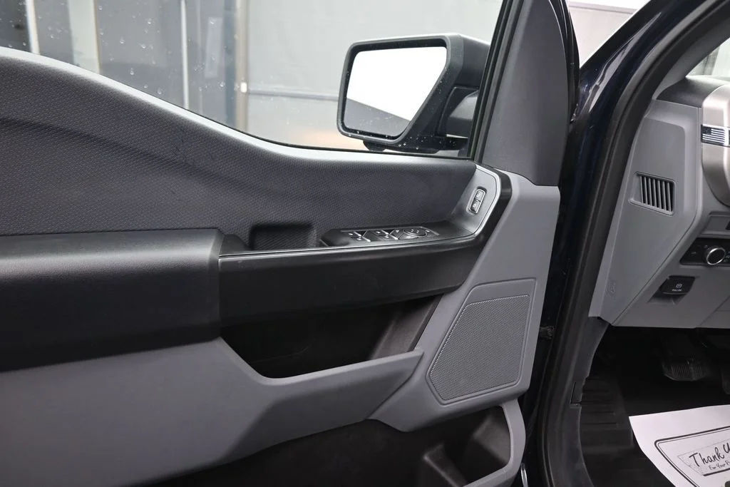 Used 2021 Blue Ford XL image 39