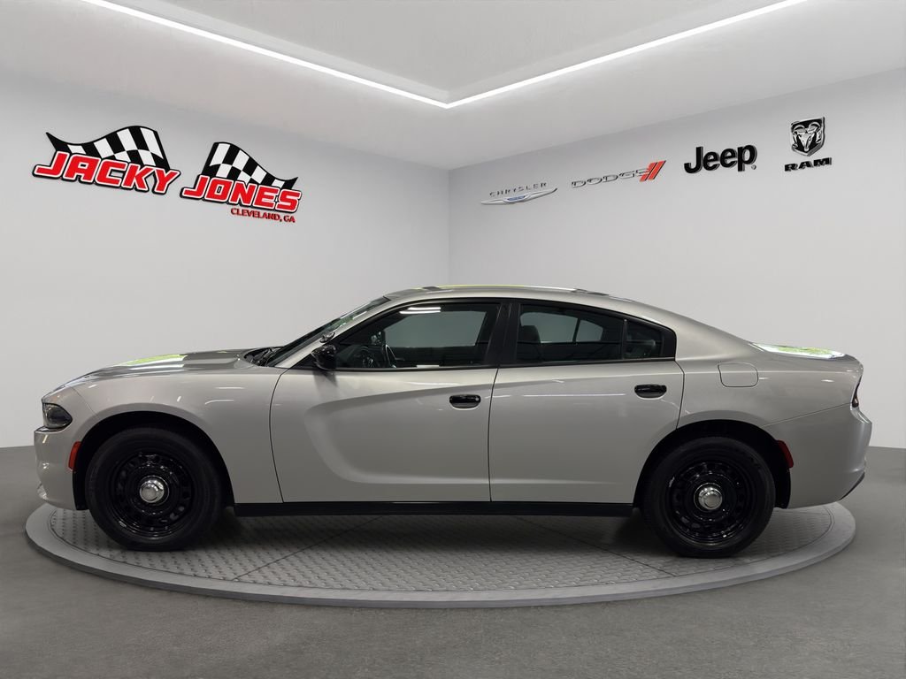 Used 2022 Bright Silver Metallic Clearcoat Dodge Police image 3