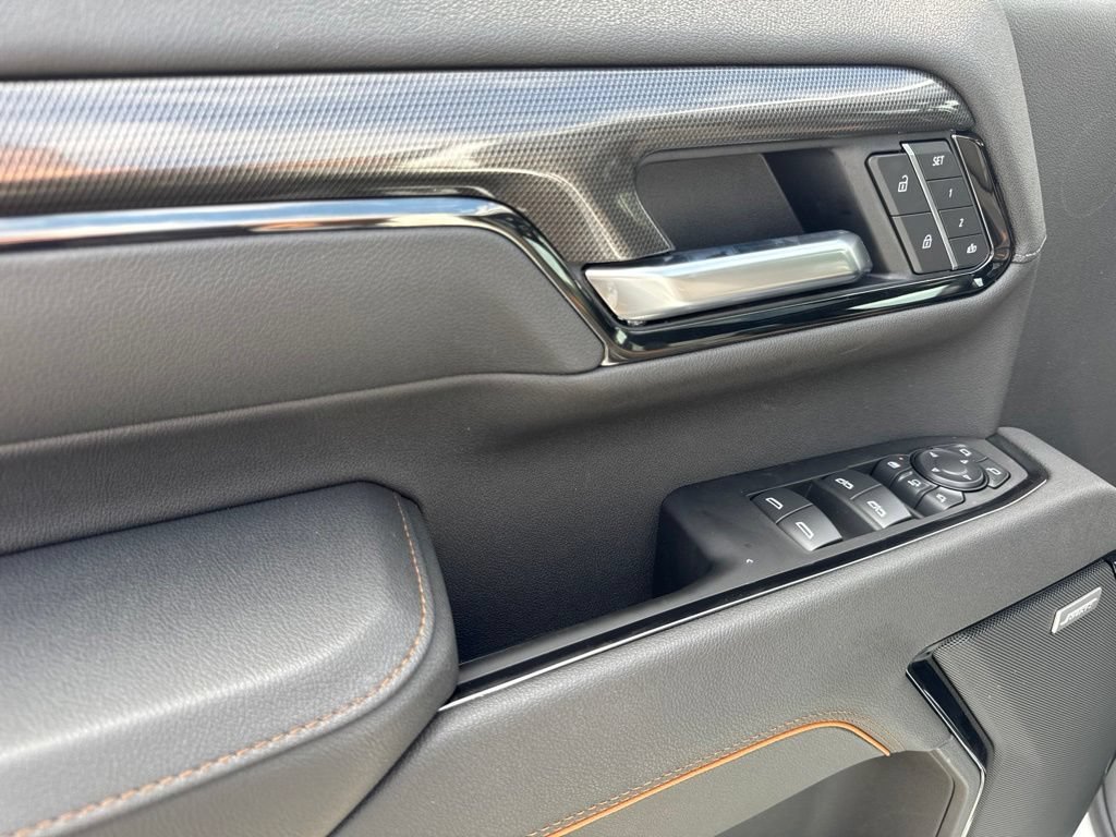 2026 GMC Sierra 2500HD AT4 - Photo 11