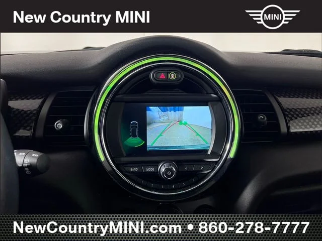 Used 2019 Green MINI  image 32