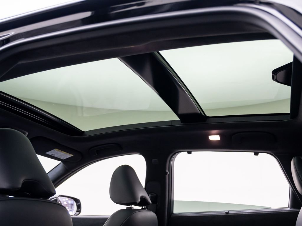 Used 2019 Black Obsidian INFINITI ESSENTIAL image 19