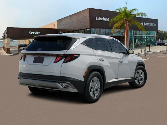 New 2026 White Hyundai SE image 5