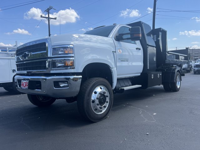 New 2024 Chevrolet Silverado 6500 HD Work Truck Four Wheel Drive Regular Cab Regular Cab in San Antonio, TX