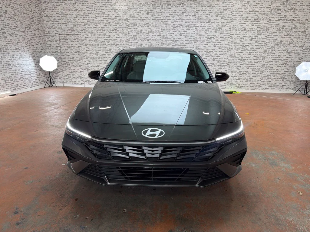 New 2026 Amazon Gray Hyundai SEL Sport Plus image 2