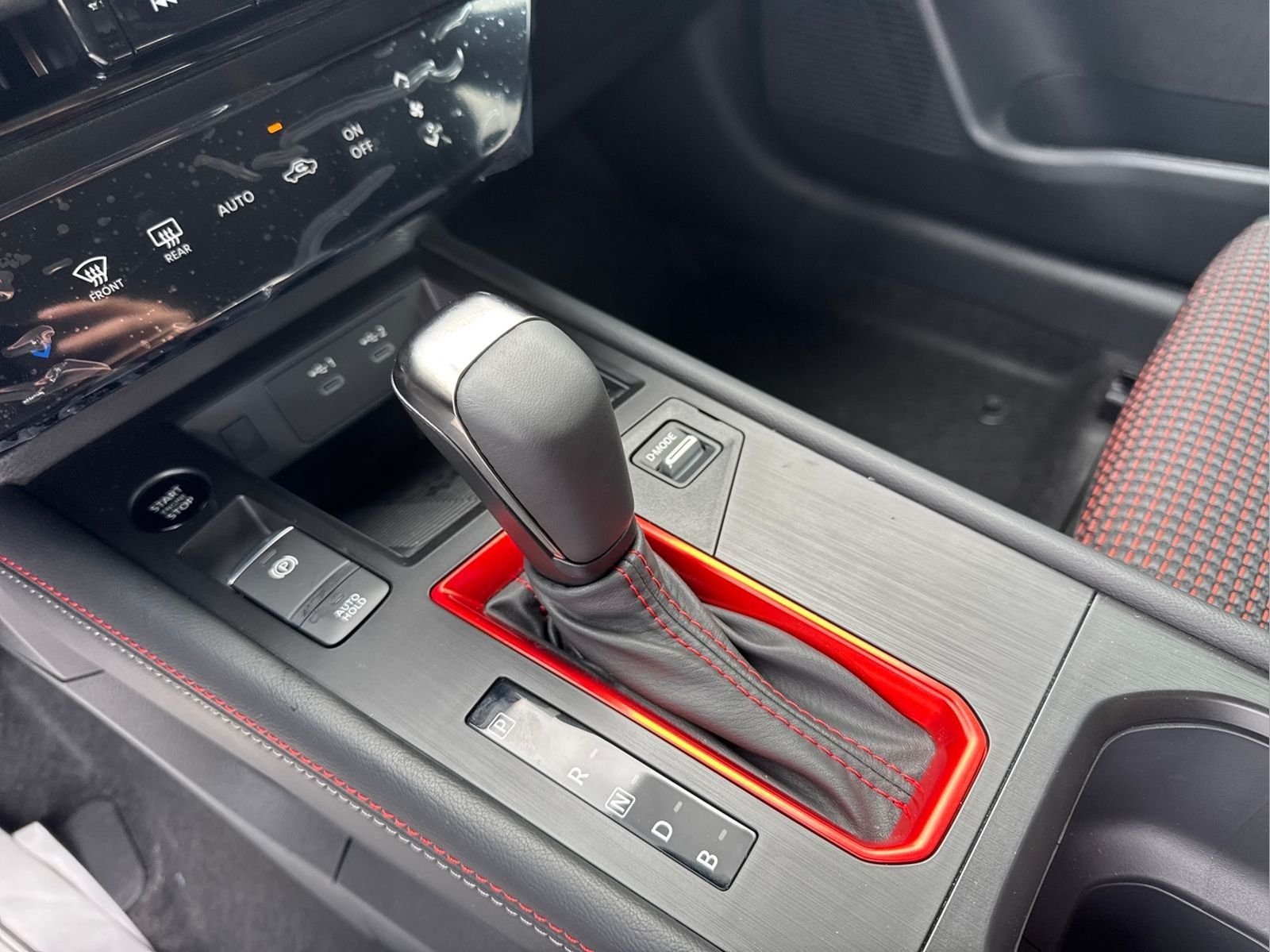 2026 Nissan KICKS SR - Photo 23