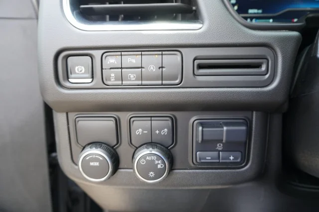 Used 2024 Black Chevrolet RST image 33